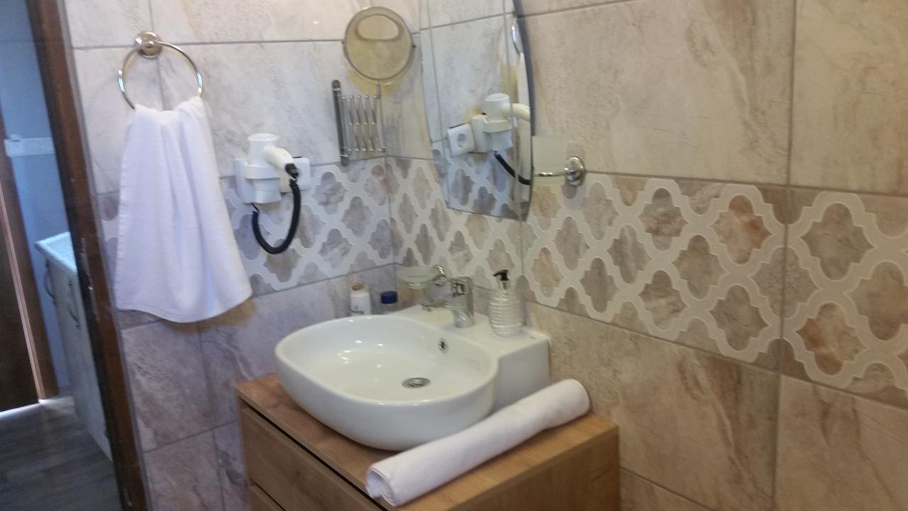 Laz Koyu Pansiyon İmroz Kültér fotó